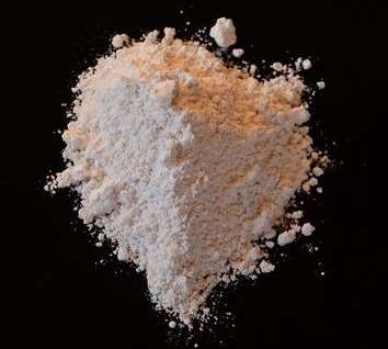 氧化鈣與二氧化碳反應過程中的產物層擴散